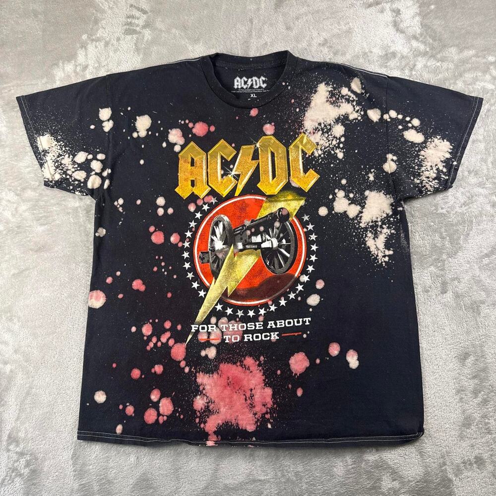 AC/DC For Those About to Rock Graphic T-Shirt Men’s XL Black Bleach Dye
